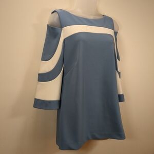 Boston Proper women's cold shoulder bell sleeve blue/white tunic top size M